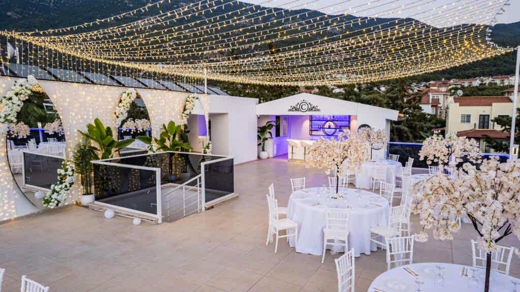 Carrington Suites Weddings 2025-5